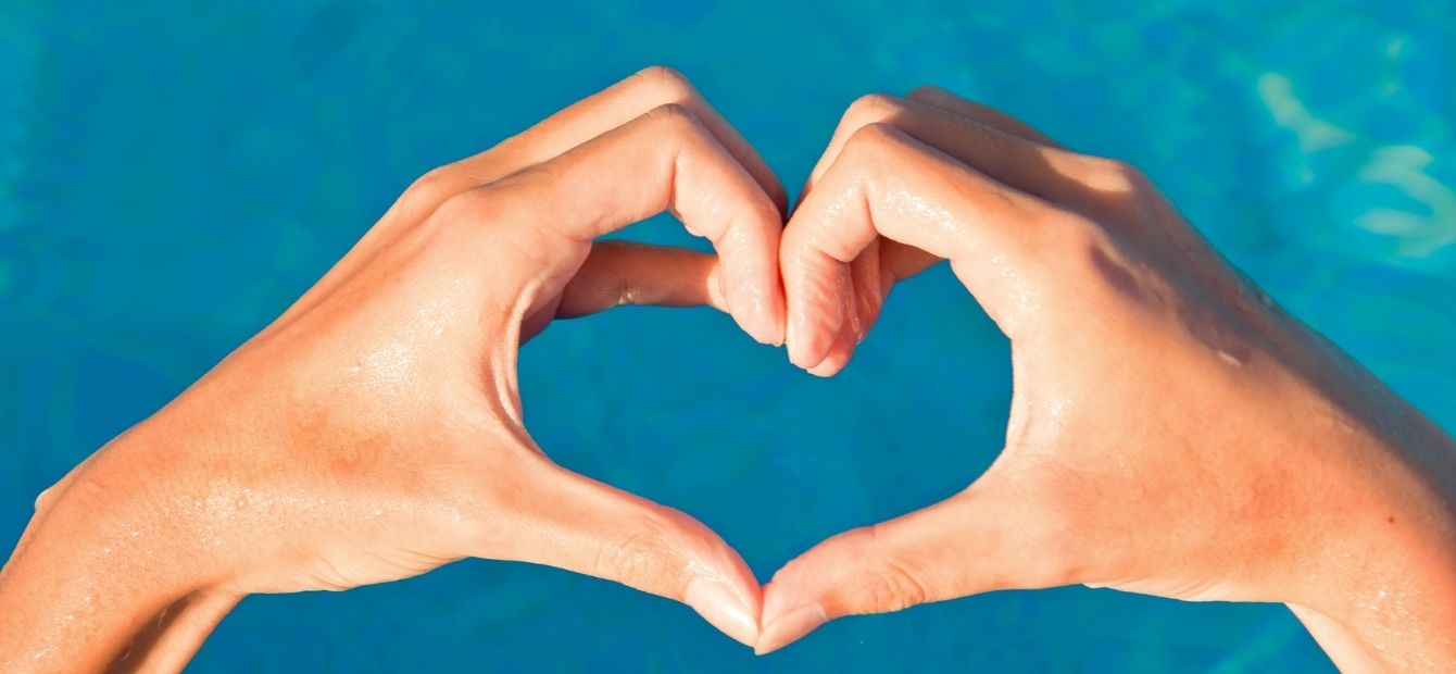 Header con immagine e testo