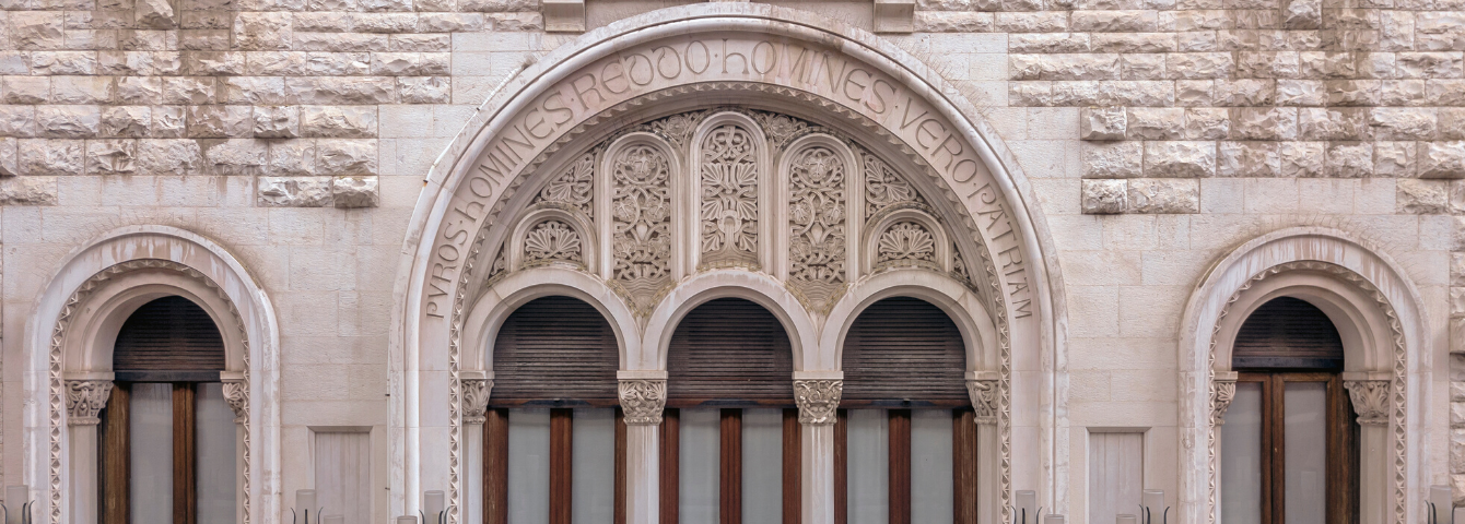 Why the Aqueduct Header con immagine e testo