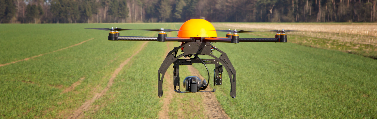 Digitalization Header con immagine e testo