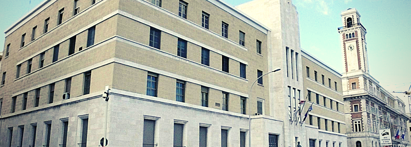 Ownership Header con immagine e testo