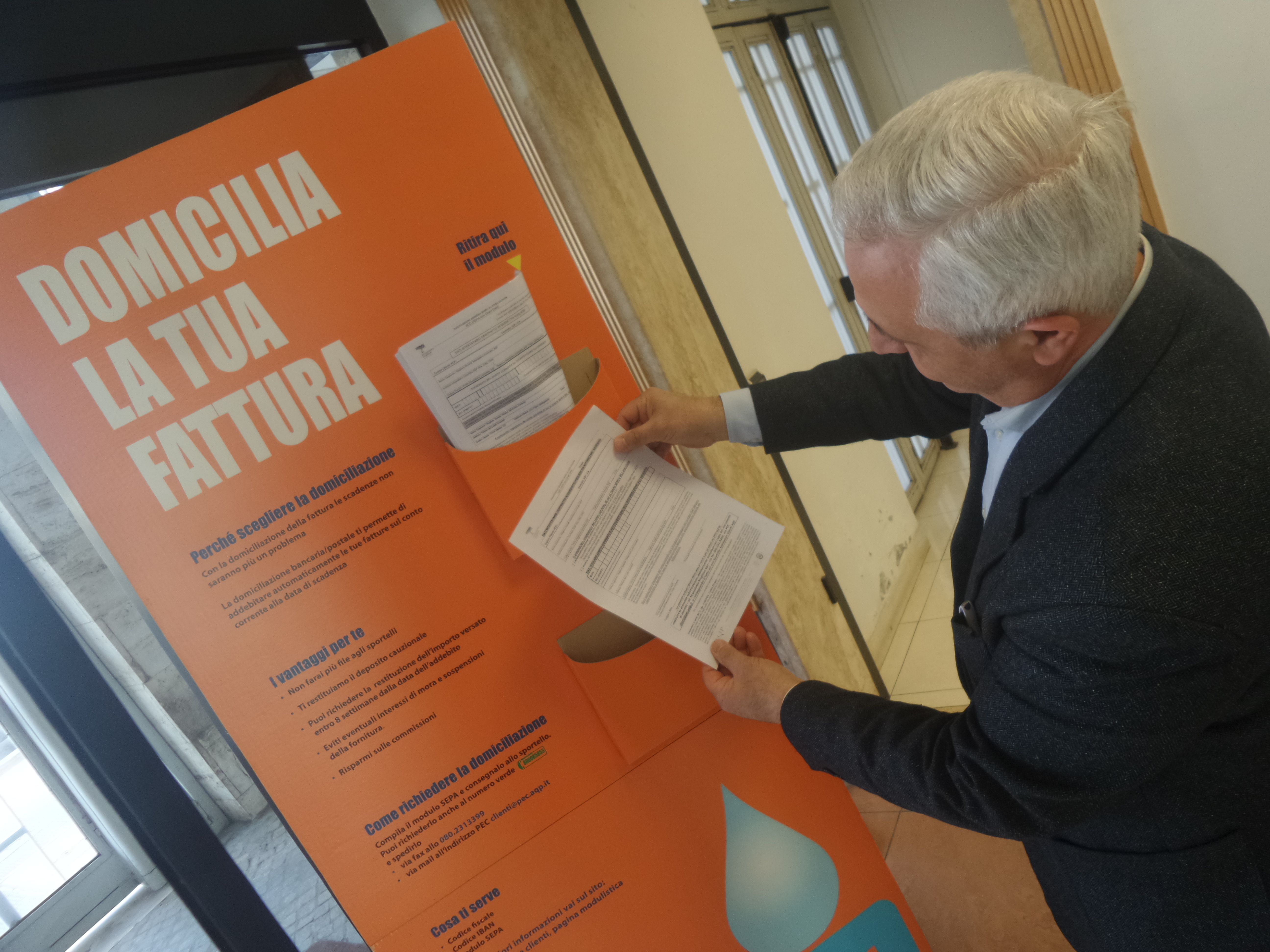 Sportelli commerciali aperti anche di sabato