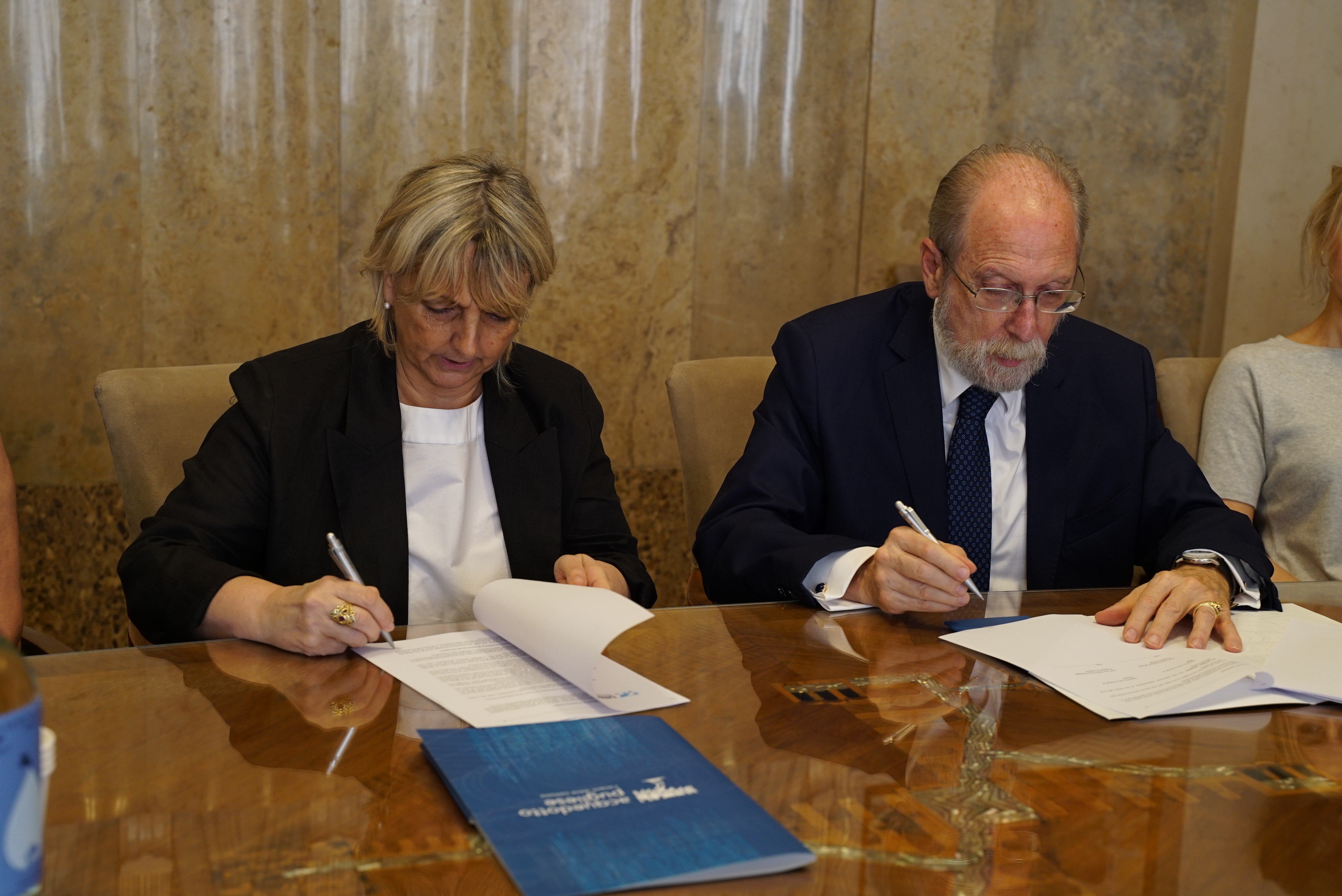 firma AQP e UNIDROIT 