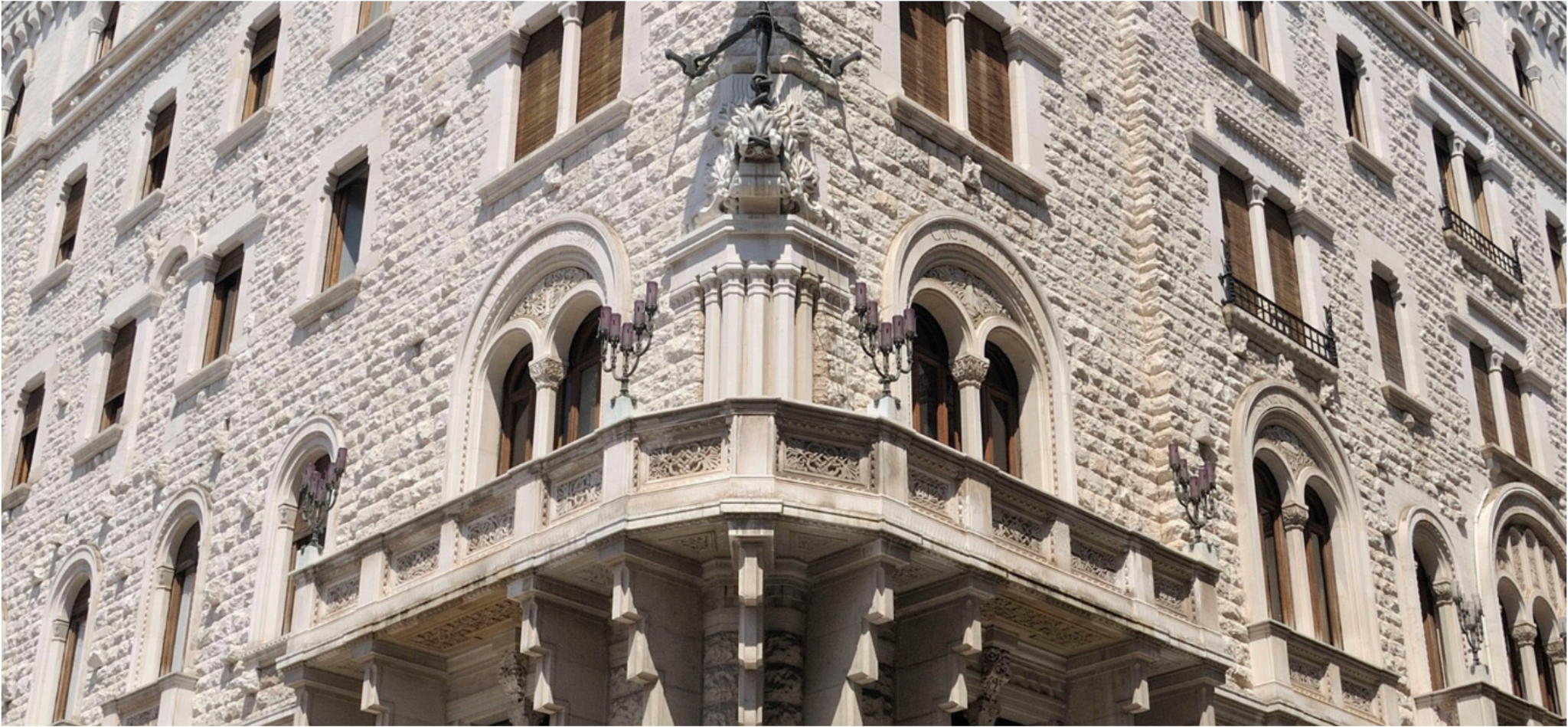 Lo stile del Palazzo dell'acqua