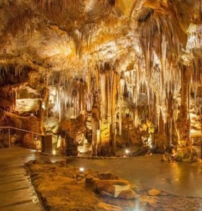 Foto delle grotte di Castellana