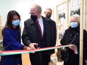 Mostra la Fontana racconta Bari 1